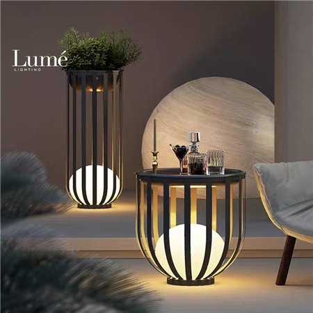 Punjiva spolja led lampa za terasu i baštu