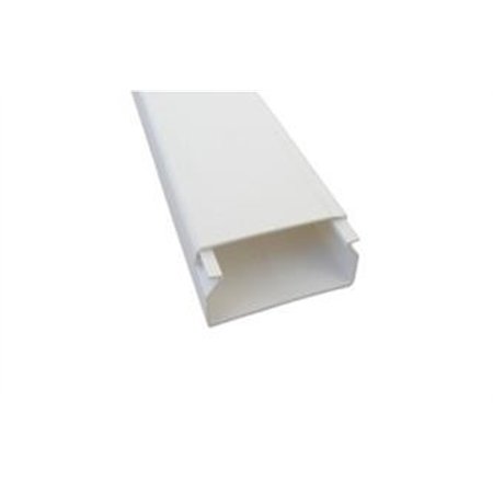 Bela plastična kanalica za kablove.