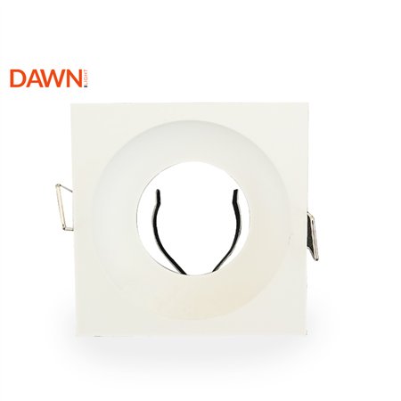 odlične završne obrade u beloj boji.