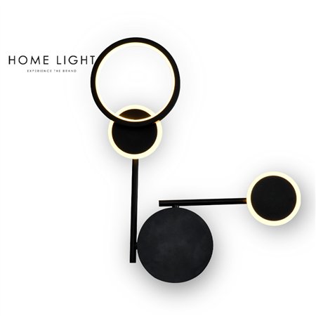 Zidna LED lampa crne boje.