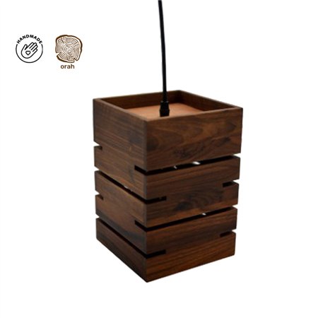 Visilica izrađena od orahovine