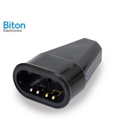 Trofazna prenosna priključnica